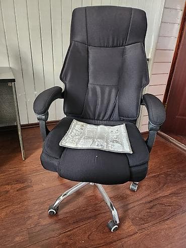 Офис креслолору: Офис креслолор, Колдонулган, Дөңгөлөктүү, түсү - Кара — 8