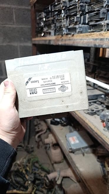 2 4 д: Блок управления двигателем (ЭБУ) Nissan - Производитель: Lucas - — 1