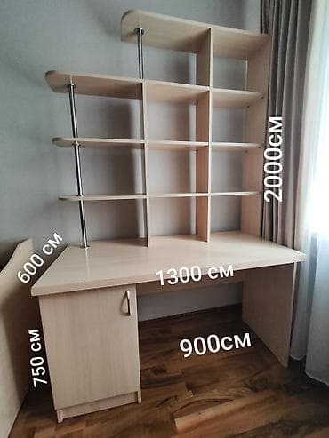 Столы: Компьютерный стол, Б/у, С полками — 2