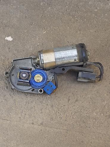 распорка бмв е34: Моторчик люка е34
оригинал
зубчики все идеал
электролюк — 2