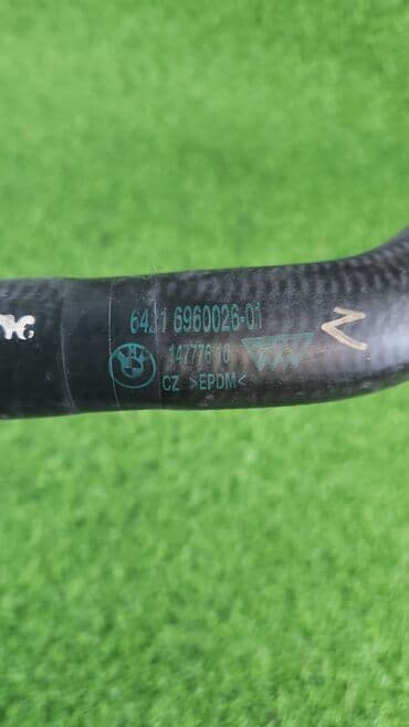 блок предохранителей: Патрубок 6421 6 960 026 Е82 Е88 е90 е92 N52 Год 2006 В отличном — 4