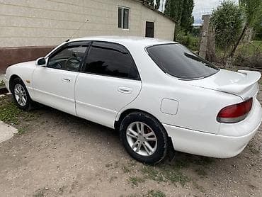 Mazda Cronos: 1992 г., 2 л, Кол менен иштөөчү, Бензин, Седан — 4