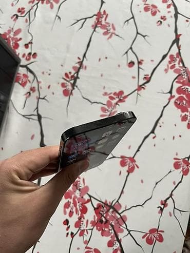 poco s3: IPhone 14 Pro, 256 ГБ, 79 % — 6