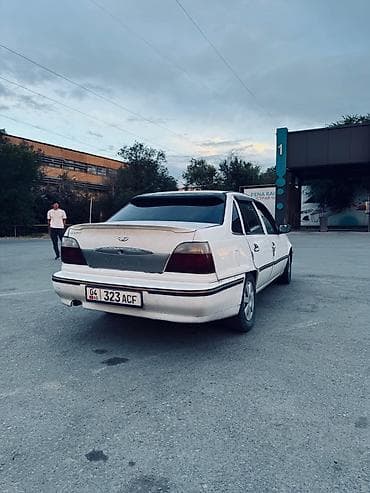 uz fe: Daewoo Nexia: 1996 г., 1.5 л, Механика, Бензин, Седан — 3