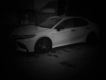 козырёк на камри: Toyota Camry: 2022 г., 2.5 л, Автомат, Гибрид, Седан — 6