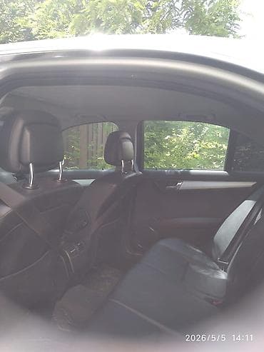 Mercedes-Benz C-Class: 2009 г., 2.2 л, Автомат, Дизель, Седан — 8