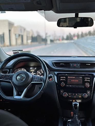 несс: Nissan Rogue: 2017 г., 2.5 л, Вариатор, Бензин, Кроссовер — 2