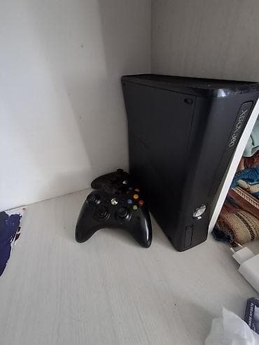 купить sony playstation 1: Игровая консоль Xbox 360 (Slim) Комплектация: - Консоль Xbox 360 — 7