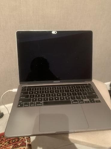 macbook pro 13 core i5: Для программирования, Б/у, M1, ОЗУ, RAM: 8 ГБ — 1