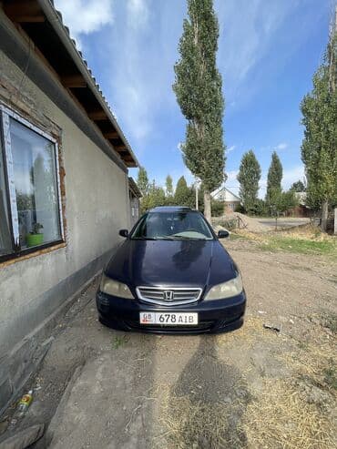 Honda Accord: 2002 г., 1.8 л, Автомат, Бензин, Седан