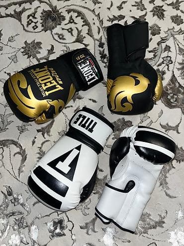 Боксерские перчатки в наличии
Качество отличное
Одна пара 1