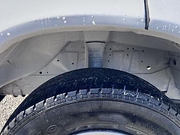 Унаа: Жеңил жүк ташуучу унаа, Mercedes-Benz, Стандарт, 3 т, Колдонулган — 9
