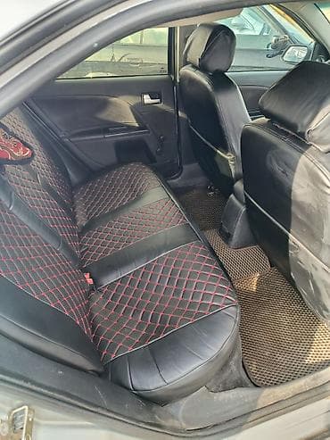 step 2: Ford Mondeo: 2001 г., 2 л, Автомат, Седан — 4