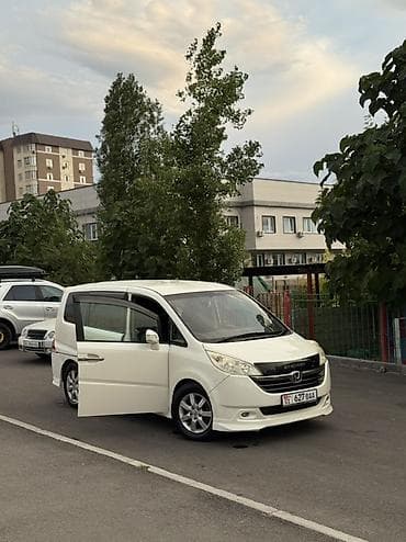 v klass: Honda Stepwgn: 2008 г., 2.4 л, Автомат, Бензин, Минивэн — 2