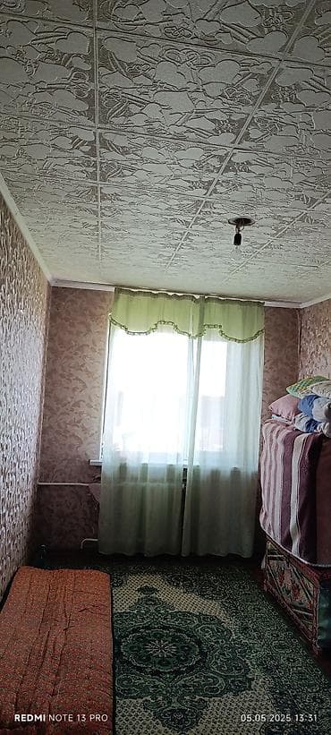 токмок срочно: 3 комнаты, 58 м², 104 серия, 5 этаж, Старый ремонт — 6