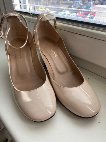 женская модельная обувь больших размеров: Одевалось один раз на фотосессии, полностью натуральная кожа — 1