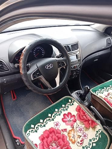 рага на авто: Hyundai Solaris: 2015 г., 1.6 л, Автомат, Бензин, Седан — 9