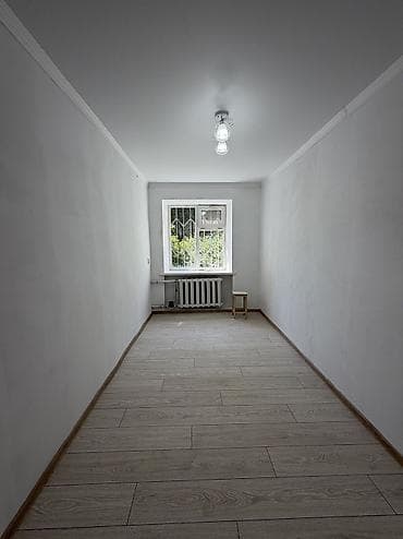 на недвижимость: 3 комнаты, 58 м², 1 этаж — 4