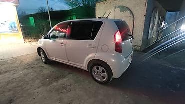 дайхатсу бун: Daihatsu Boon: 2007 г., 1.3 л, Автомат, Бензин, Хэтчбэк — 4