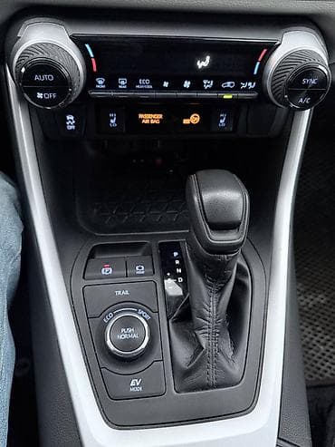 daewoo ravon: Toyota RAV4: 2020 г., 2.5 л, Вариатор, Гибрид, Кроссовер — 10