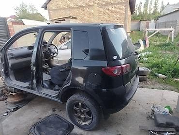 забыл: Mazda Demio (хэтчбек), разбор по запчастям. Доступно с автомобиля на — 2