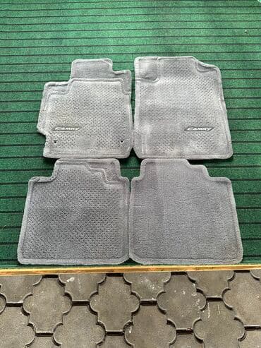 Продаю родные коврики 
На Тойота Камри 30-35 Ка 
Цена 3500 сом