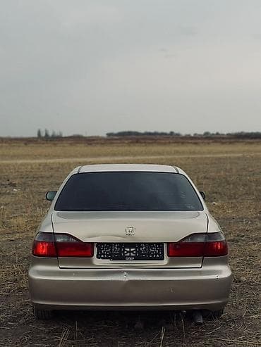 mini cooper: Honda Accord: 2004 г., Седан — 3