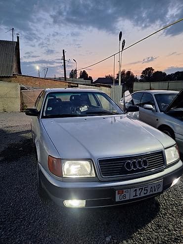 бмв е 60 салон: Audi 100: 1993 г., 2.6 л, Механика, Бензин, Седан — 7