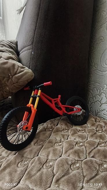 мини техника: Миниатюрный велосипед-santa cruz v10 (finger bike) - Реалистичная — 1