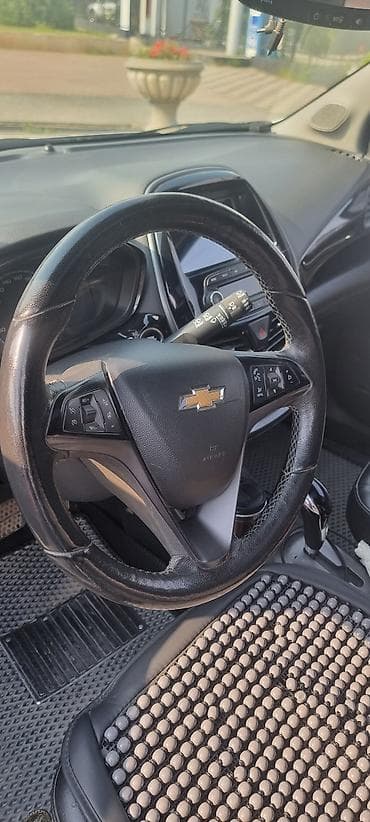 start line champion: Chevrolet Spark: 2018 г., 1 л, Автомат, Бензин, Седан — 4