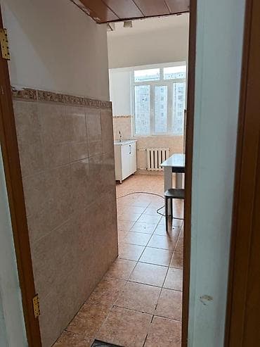 67: 3 комнаты, 67 м², 106 серия, 4 этаж, Старый ремонт — 6