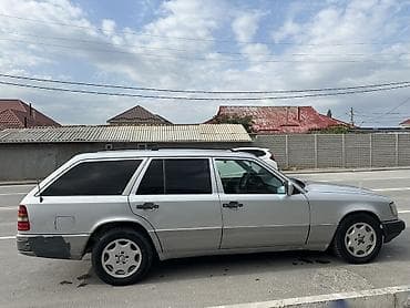 mercedes e13: Mercedes-Benz W124: 1994 г., 2.2 л, Механика, Бензин, Универсал — 5