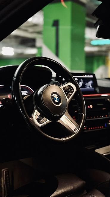 x5 2020: BMW 5 series: 2020 г., 3 л, Бензин, Седан — 5