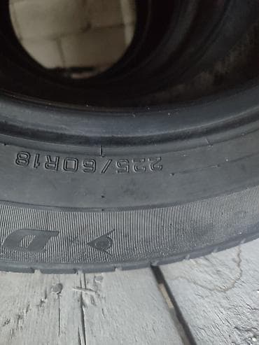 Шины 225 / 60 / R 18, Лето, Б/у, Комплект, Легковые, Япония, Dunlop — 1