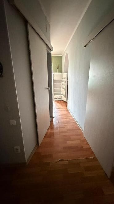 Кыймылсыз мүлк: 1 бөлмө, Илимдер академиясы Менчик ээси, Жаныбарлары жок, 3 айдан баштап, Толугу менен эмереги бар — 5