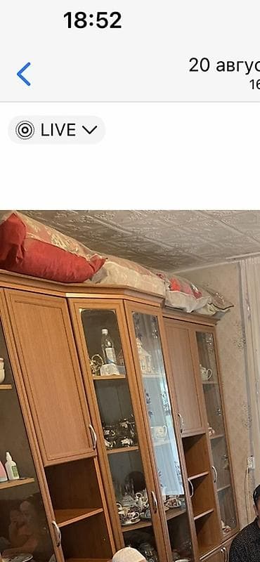 буу полка: Стенка/шкаф-горка с витринами. Срочная цена 8000 сом, так как надо — 1