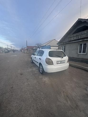 terrano 2: Nissan Almera: 2003 г., 1.8 л, Механика, Бензин, Хэтчбэк — 2