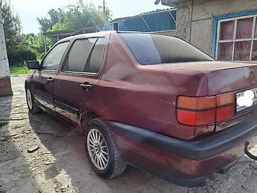volkswagen vento машина: Volkswagen Vento: 1994 г., 1.8 л, Механика, Бензин, Седан — 4