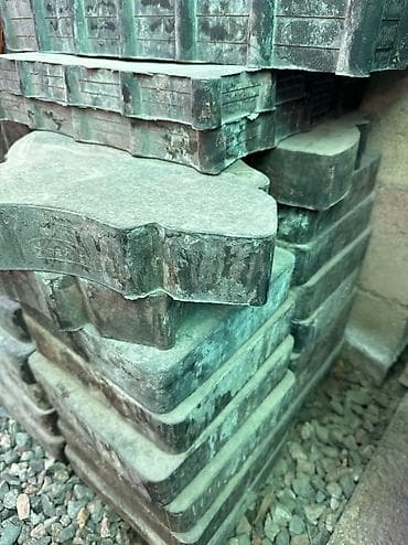 ак орук: Продаю форму брустчатки,находится в Ак-Оргоо — 1