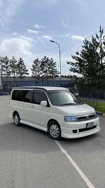 Honda Stepwgn: 2004 г., 2 л, Автомат, Бензин, Минивэн