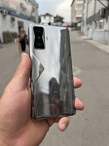 сумки бишкек: Redmi, Redmi K50, Б/у, 256 ГБ, цвет - Серебристый — 1