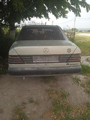 сиденье ауди 100 с4: Mercedes-Benz W124: 1988 г., 2.3 л, Механика, Дизель, Седан — 4
