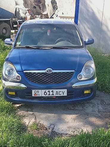 кочкор авто: Daihatsu Trevis: 2003 г., 0.9 л, Кол менен иштөөчү, Хетчбек — 1