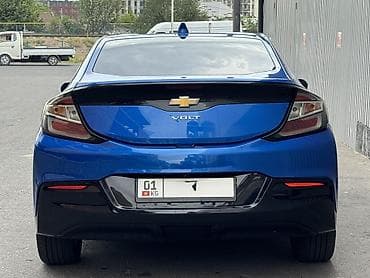 e2 byd: Chevrolet Volt: 2017 г., 1.5 л, Вариатор, Гибрид, Хэтчбэк — 4