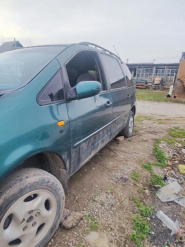 mazda 636: Volkswagen Sharan: 1997 г., 2.8 л, Механика, Минивэн — 5