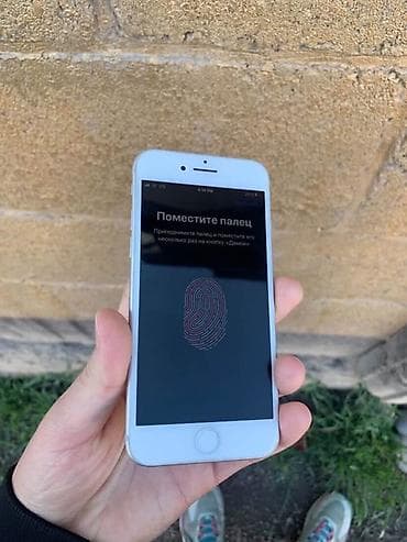 intel cor i7: IPhone 8, Б/у, 64 ГБ, Серебристый, Чехол, 100 % — 4