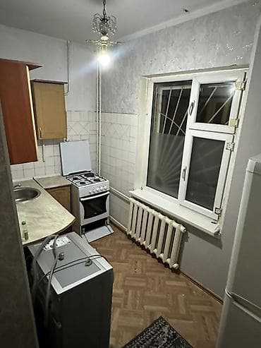 Недвижимость: 1 комната, 35 м², 5 мкр 1 этаж — 5
