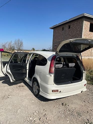 велюровое: Honda Stream: 2001 г., 2 л, Автомат, Бензин, Минивэн — 2