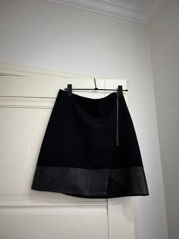 теннисный юбка: Юбка, Модель юбки: Трапеция, Мини, С вырезом — 2