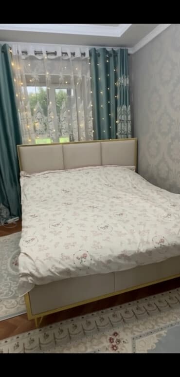 мойка с тумбой для кухни бишкек: Двуспальная кровать, Б/у, С мягким изголовьем, длина - 200 см — 1